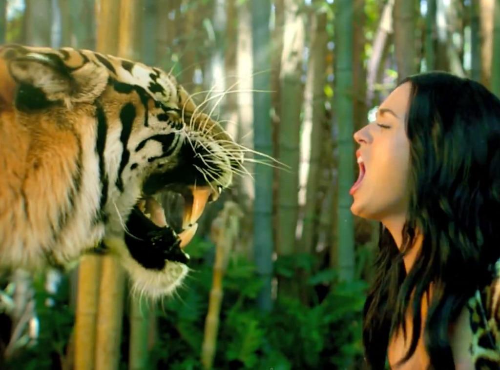 Roar